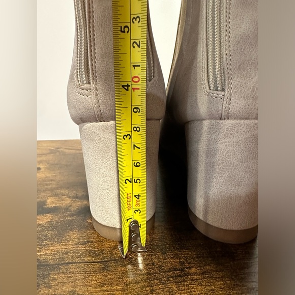 Blowfish Malibu Women’s Whitesands  Wedge Booties NWT Various Sizes - Picture 4 of 7